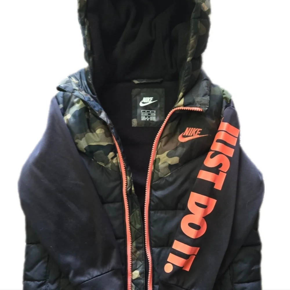 Nike Youth Puffer‎ Jacket Vest Hoodie Camo Black Green Kids Size Medium